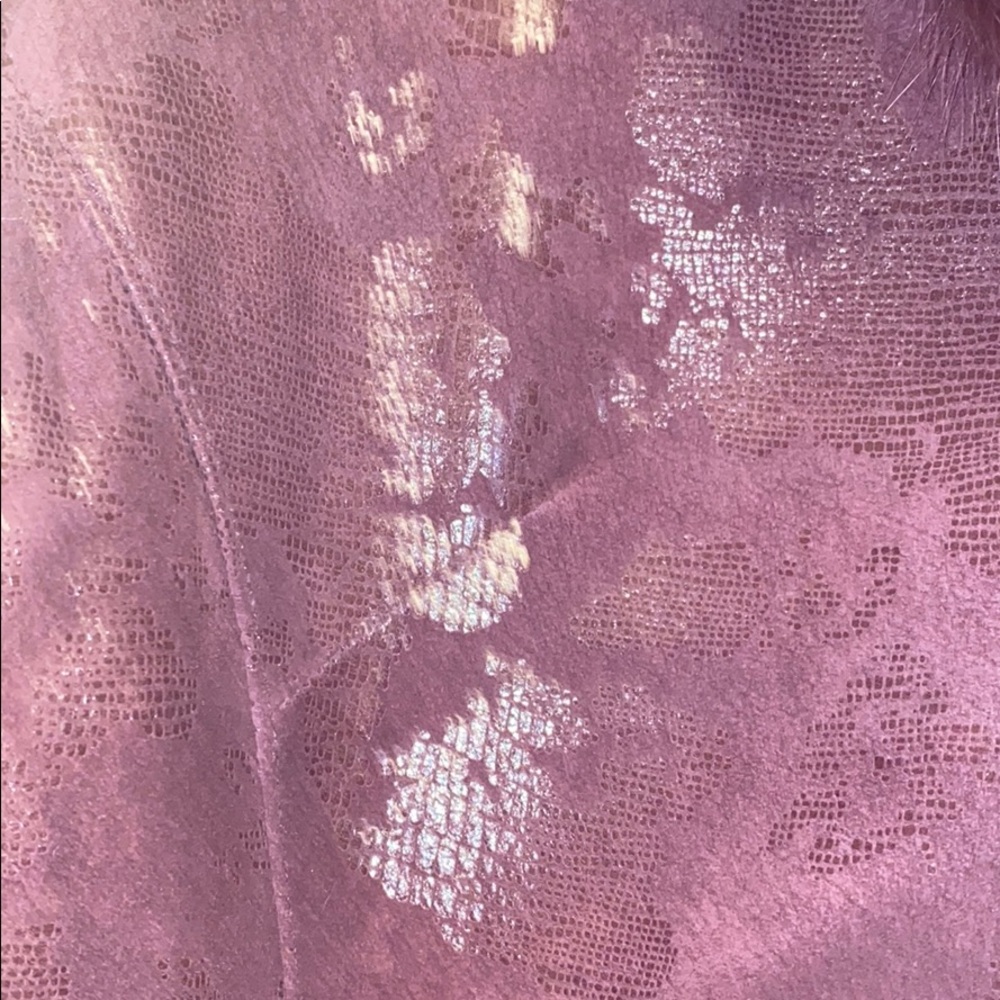 Beautiful purple suede jacket with purple fur - Picture 5 of 11